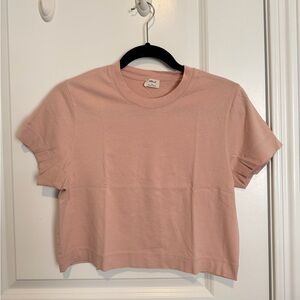 Aritzia Wilfred pink boxy cropped tee